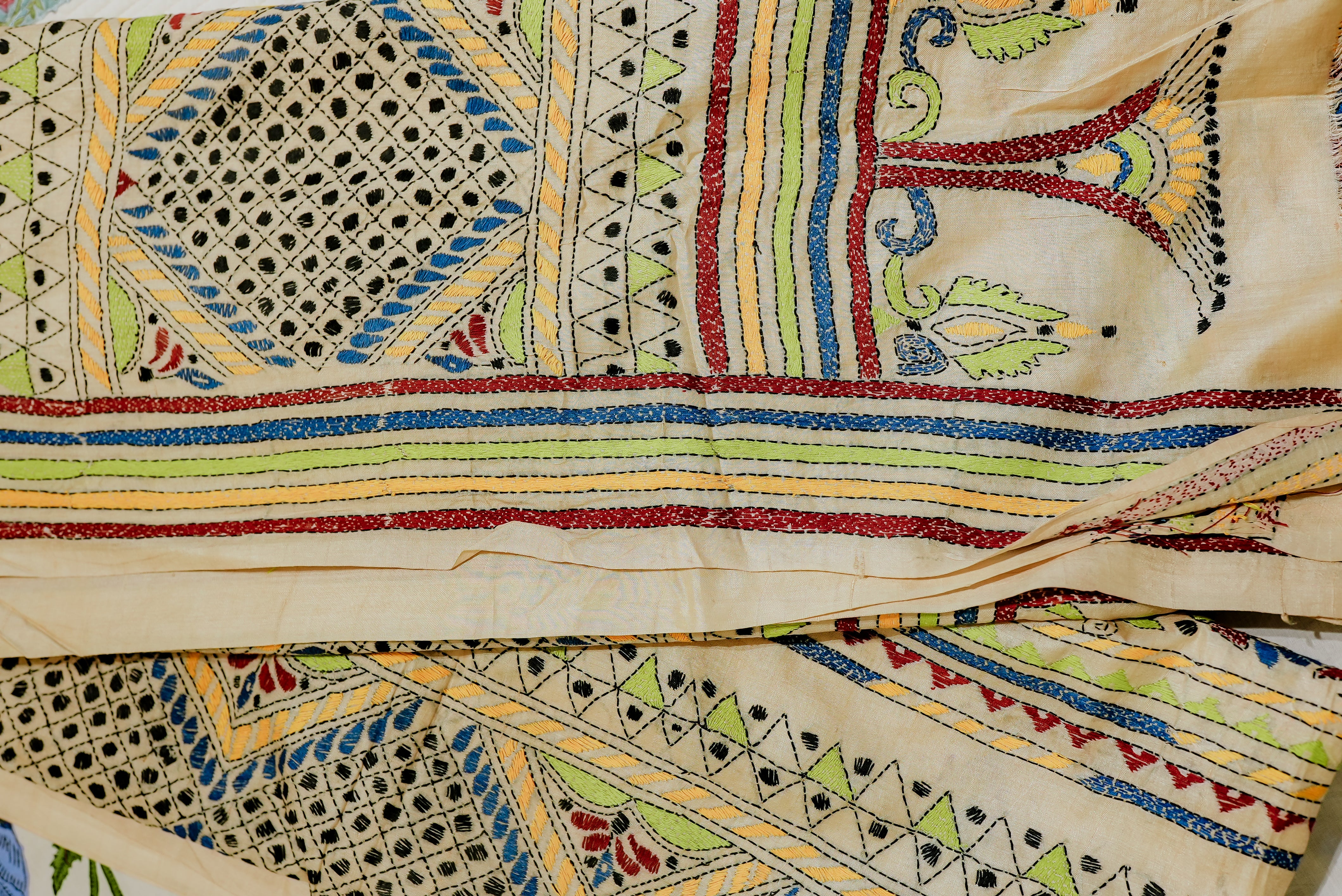 Beige Kantha tassar silk with