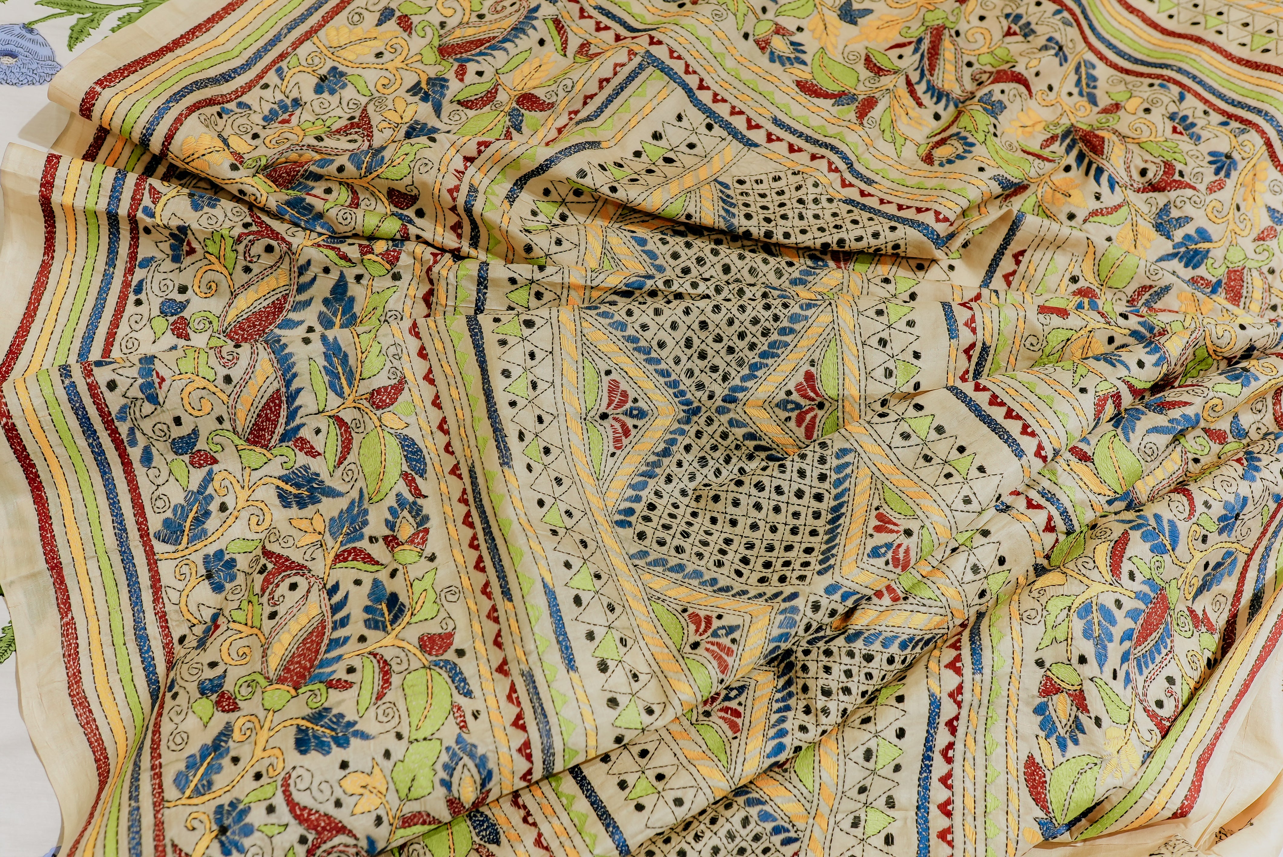 Beige Kantha tassar silk with