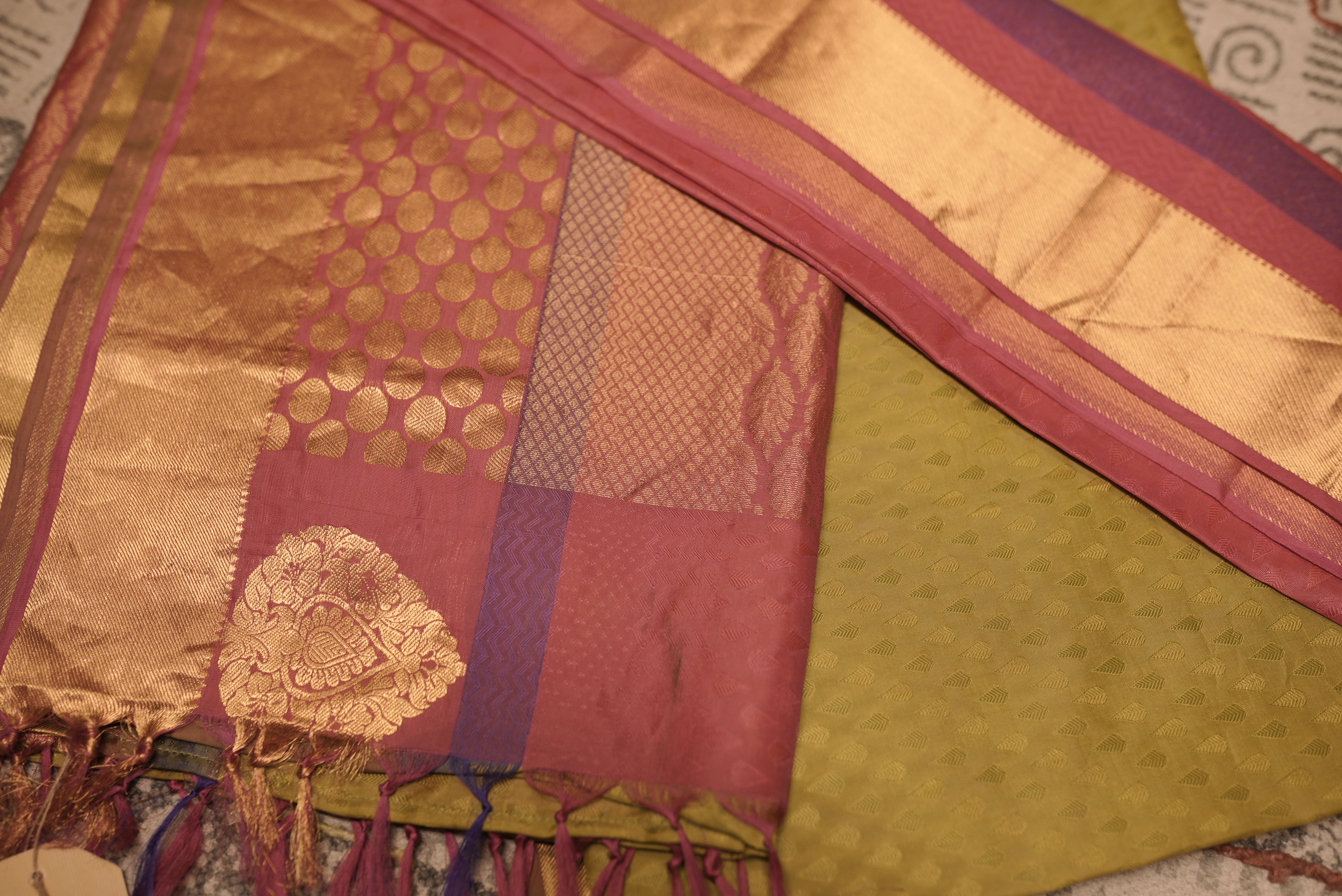 Green and pink kanjiwaram