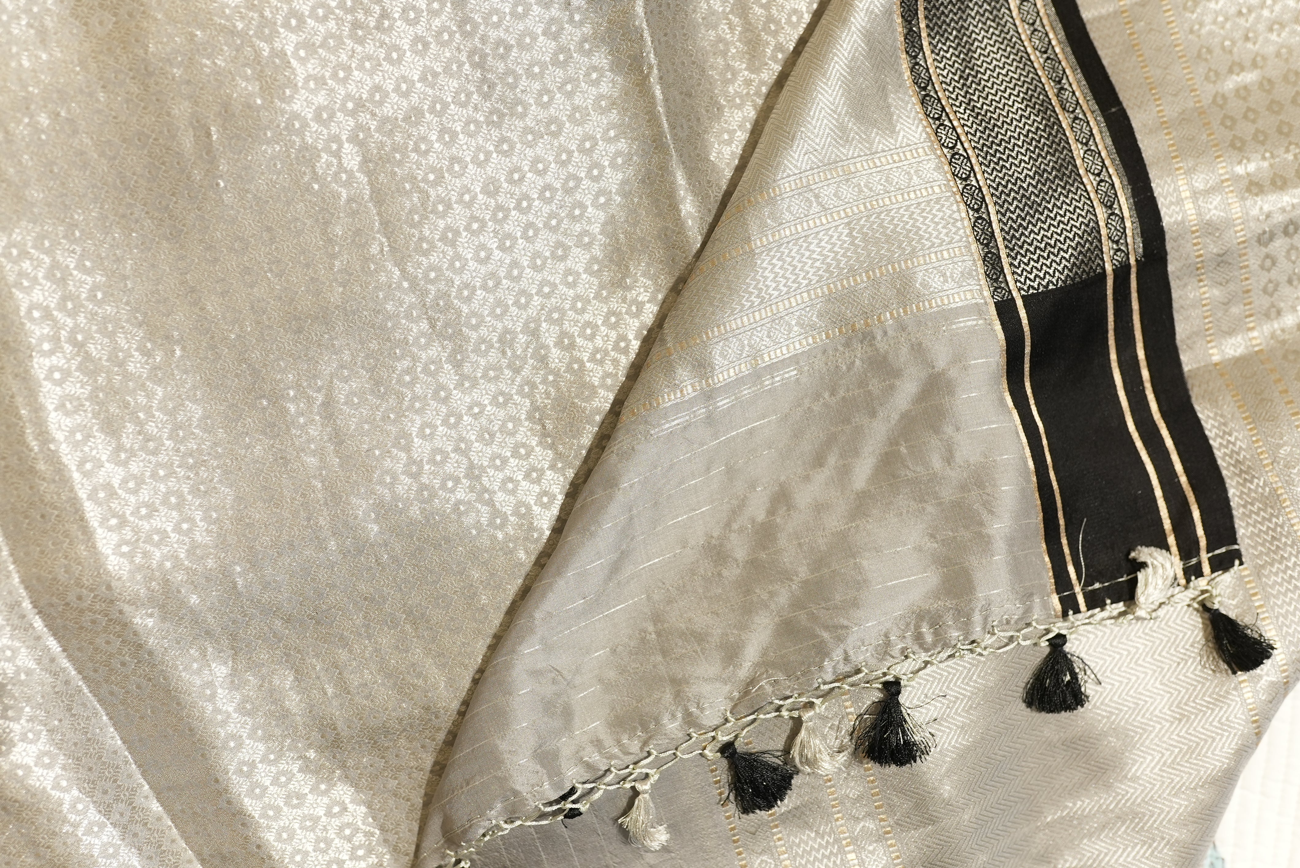 Grey with black boarder banarasi saree